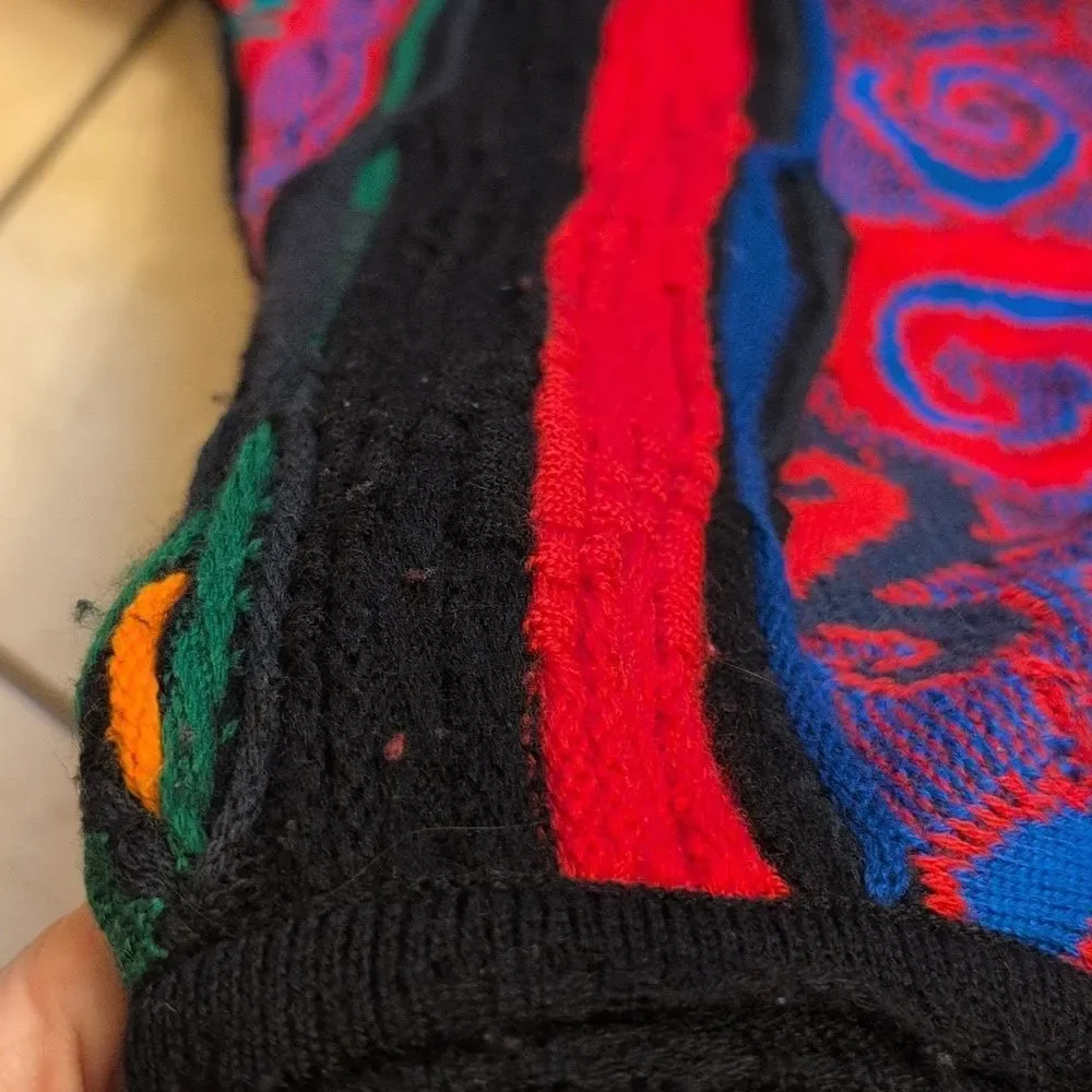 Coogi Sweater New Wool Bright Red Purple Texture Crew Neck Pullover Size M - Picture 8 of 13